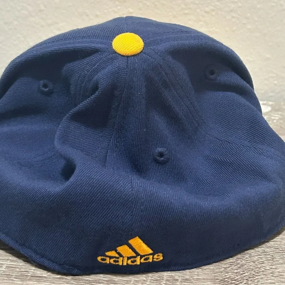 adidas Indiana Pacers 210 Fitted Unisex NBA Basketball Hat 7 1/4 - 7 5/8 Blue